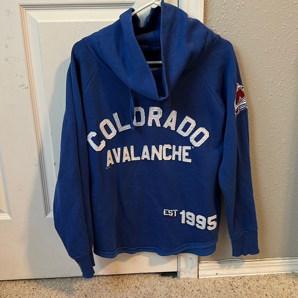 Colorado avalanche crewneck